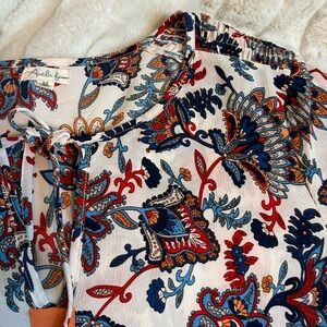 Boutique M Boho Hippie Roll Tab Spring Fall Lightweight Weekend Casual Blouse